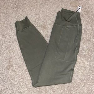 PARAGON JOGGERS